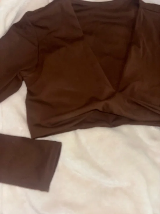 Athletic top - Picture 3 of 5